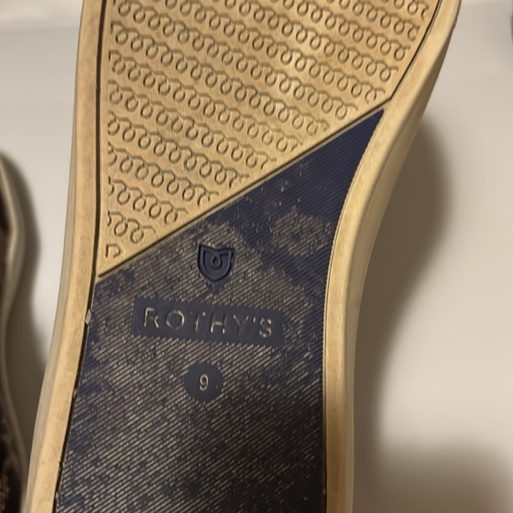 Rothy’s Chelsea Boot - Picture 3 of 5
